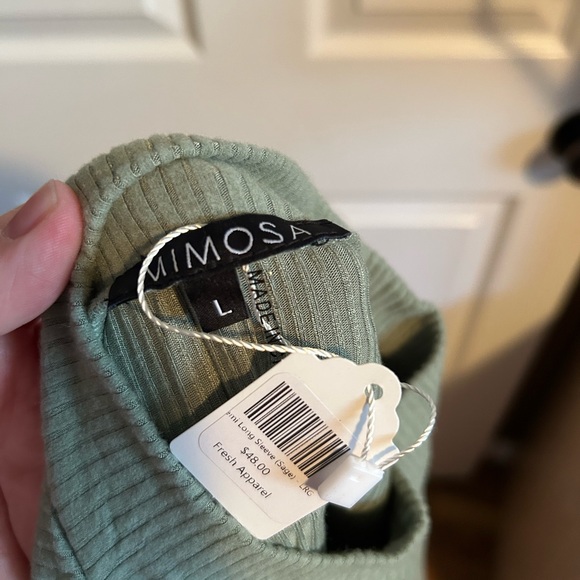 Green Ribbed Long Sleeve Top - Picture 3 of 3